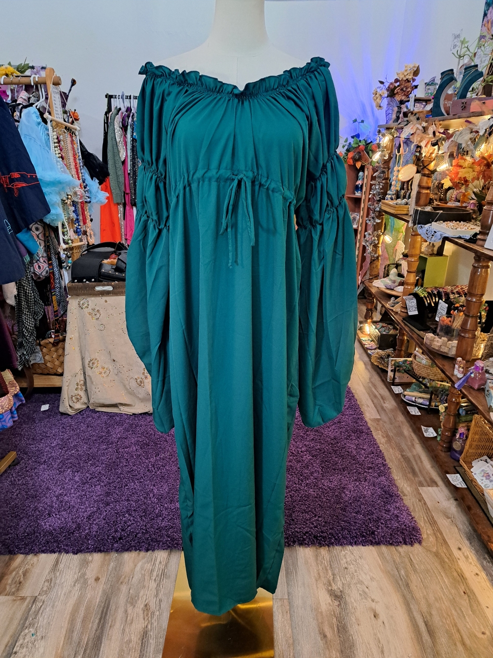 THE JADE ENCHANTRESS • NEW Reminisce Celtic Chemise Gown • OS • Renaissance